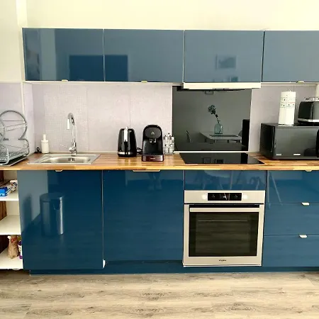 Le Myanmar - Hyper Centre - Parking - 4p * Le Mans