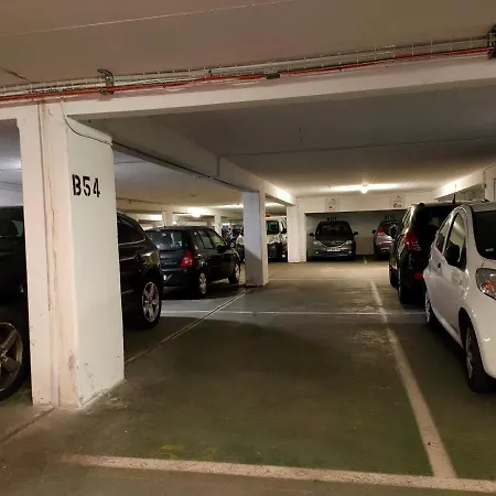 Le Myanmar - Hyper Centre - Parking - 4p * Le Mans