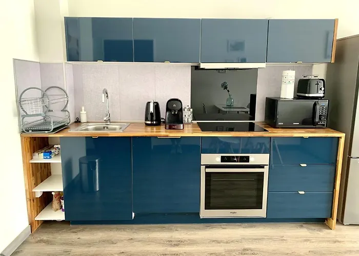 Le Myanmar - Hyper Centre - Parking - 4p * Le Mans