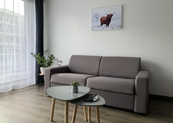 Le Myanmar - Hyper Centre - Parking - 4p